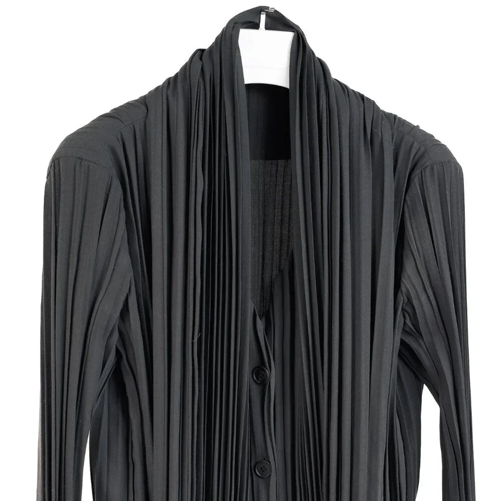 Issey Miyake Archival Rare Grey Pleated Scarf-Collar Button-Front Duster - Picture 3 of 10